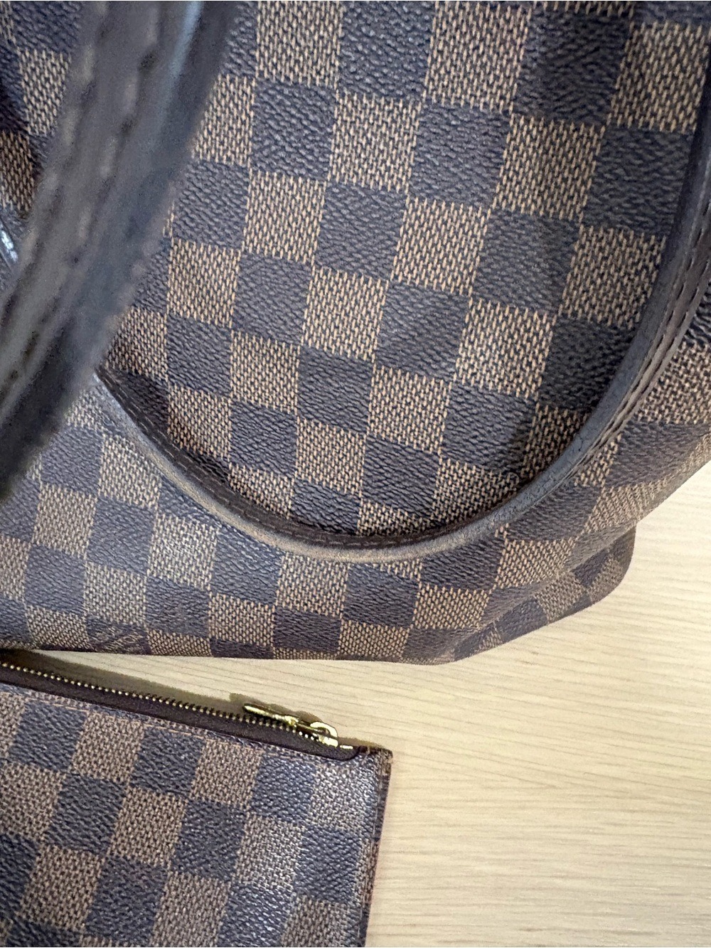 Authentic Louis Vuitton Neverfull MM with PM pouch - Picture 14 of 16